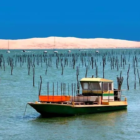 Vaste Avec Vue Sur Le Port De Plaisance * Arcachon