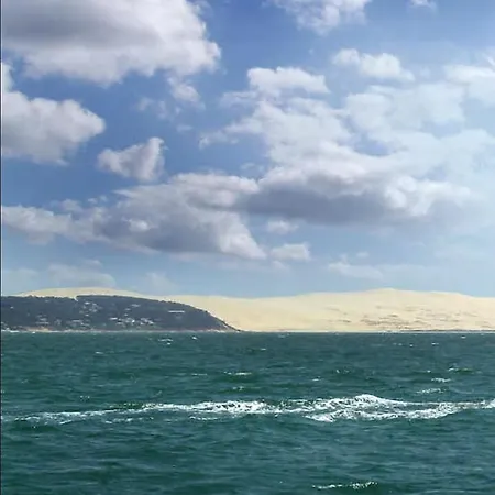 Vaste Avec Vue Sur Le Port De Plaisance Apartment