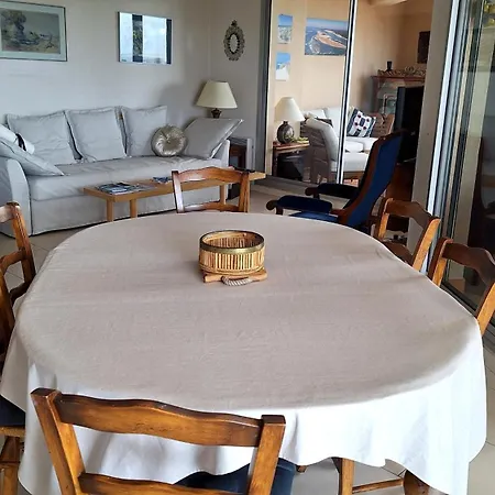 Διαμέρισμα Vaste Avec Vue Sur Le Port De Plaisance *