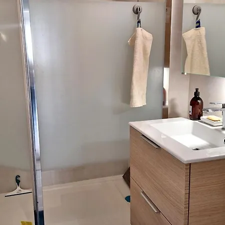 Vaste Avec Vue Sur Le Port De Plaisance Αρασόν