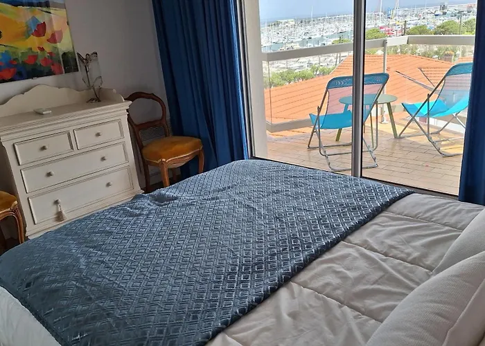 Vaste Avec Vue Sur Le Port De Plaisance Apartmán *